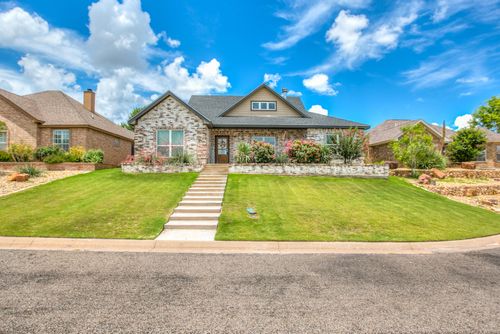 2610 Oak Hills Trl, San Angelo, TX, 76904-7571 | Card Image