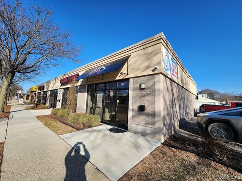 3817 Monroe St, Dearborn, MI, 48124-4607 | Card Image