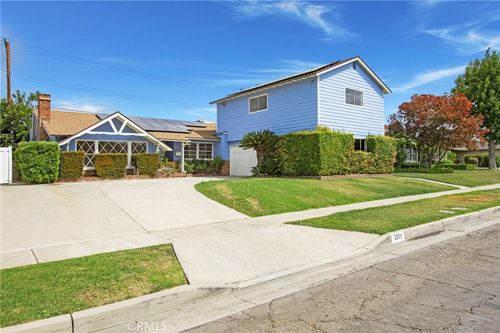 2301 Nutwood Ave, Fullerton, CA, 92831 | Card Image