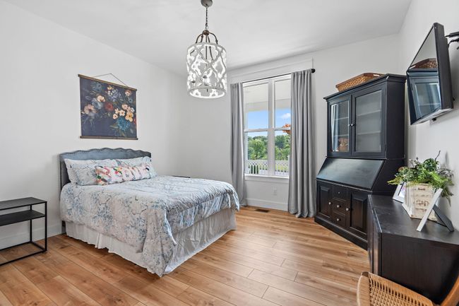 Guest bedroom 1 | Image 28