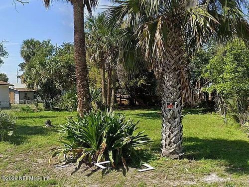 208 9th Street S, Jacksonville Beach, FL, 32250 | Card Image