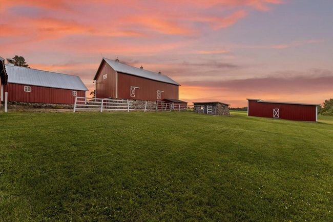 N4554 Lakeview Road, House other with 5 bedrooms, 3 bathrooms and null parking in HUSTISFORD WI | Image 67
