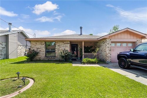 139 Riverview Dr, Saint Rose, LA, 70087-3613 | Card Image