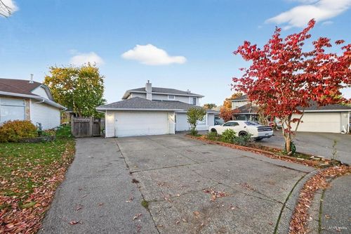 12079 84a Ave, Surrey, BC, V3W0S7 | Card Image
