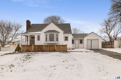 81 Birch St, Stratford, CT, 06615-7906 | Card Image