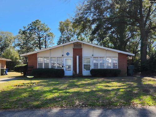 2910 Montgomery Ave, Columbia, SC, 29205-4440 | Card Image