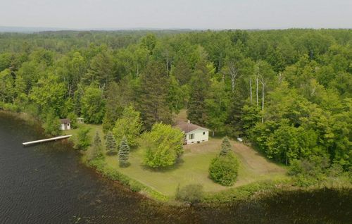 3883 Pleasant Ln, Eveleth, MN, 55734-4087 | Card Image