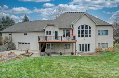 8186 Ideal Ct, Forest Lake, MN, 55025-8378 | Card Image