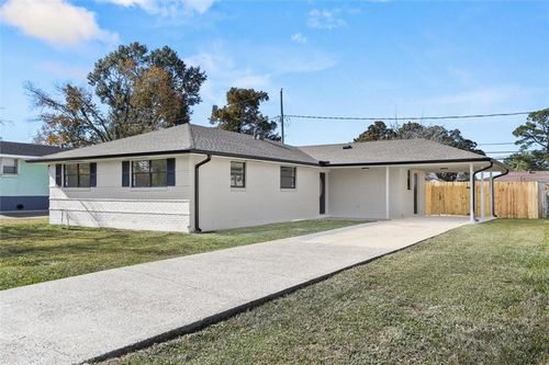 3427 Huntlee Dr, New Orleans, LA, 70131-7047 | Card Image