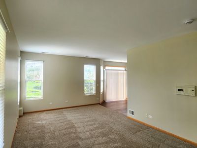 0 - 25103 S Clare Circle S, Condo with 3 bedrooms, 2 bathrooms and 2 parking in Manhattan IL | Image 2