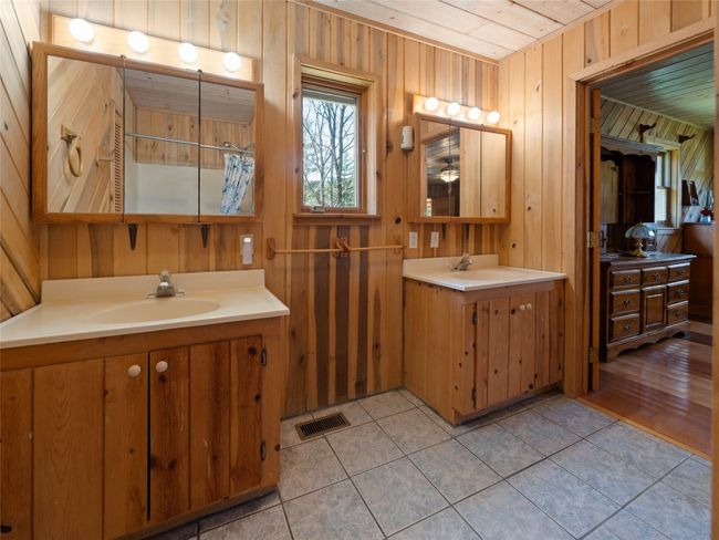 140 Hanging Dog Ln, House other with 5 bedrooms, 5 bathrooms and null parking in Lake Toxaway NC | Image 21