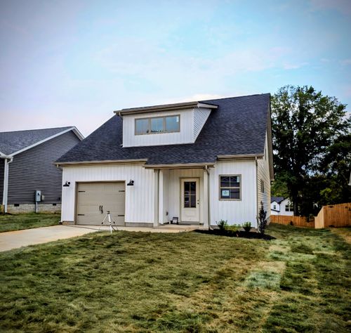 1338 Isaiah Dr, Clarksville, TN, 37042-1353 | Card Image