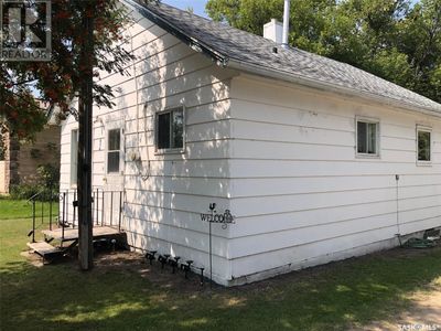 454 2nd Ave Ne, House other with 2 bedrooms, 1 bathrooms and null parking in Preeceville SK | Image 3