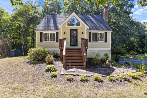 8 Dandiview Acres, Seabrook, NH, 03874-4457 | Card Image