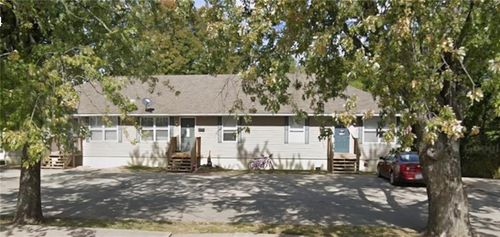 215 W Montgomery St, Odessa, MO, 64076-5297 | Card Image