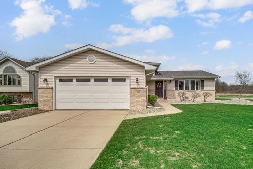 500 Countryshire Ct, Griffith, IN, 46319-3071 | Card Image
