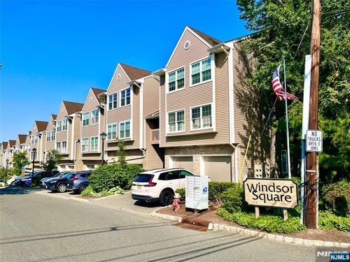 504 Windsor Dr, Palisades Park, NJ, 07650-2349 | Card Image