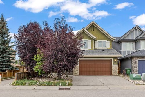 111 Cranarch Cir Se, Calgary, AB, T3M0S5 | Card Image
