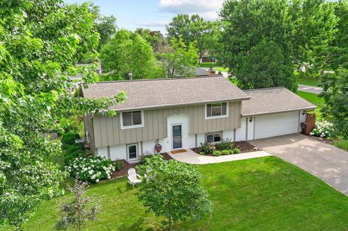 16500 The Strand, Minnetonka, MN, 55345-1243 | Card Image