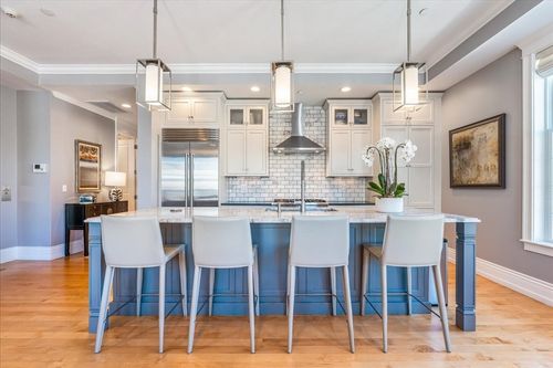 unit-5-361 W 4th St, Boston, MA, 02127-3195 | Card Image