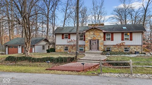 4145 West Point Ct, Martinsville, IN, 46151-6052 | Card Image