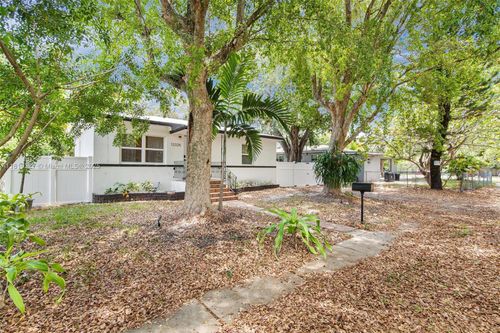 12325 Ne 11th Pl, North Miami, FL, 33161-5814 | Card Image