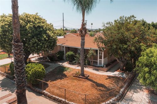 902 E Francis Ave, La Habra, CA, 90631-4005 | Card Image