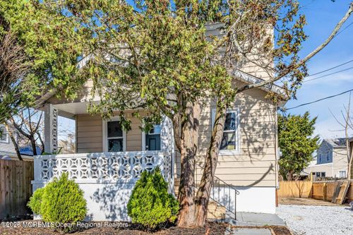 18 Fisher Ave, Neptune, NJ, 07753-4746 | Card Image