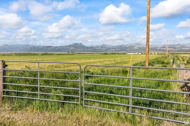 1036 E Airport Rd, House other with 3 bedrooms, 3 bathrooms and 1604 parking in Panguitch UT | Image 41