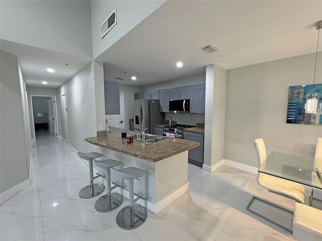 APT-207 - 3111 Clint Moore Rd, Condo with 2 bedrooms, 2 bathrooms and null parking in Boca Raton FL | Image 5