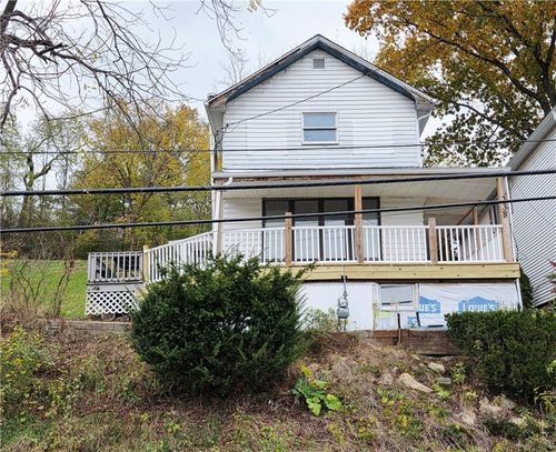 238 State St, Oakdale, PA, 15071-1324 | Card Image