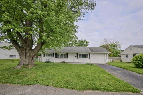 745 Hedwick St, New Carlisle, OH, 45344-2618 | Card Image