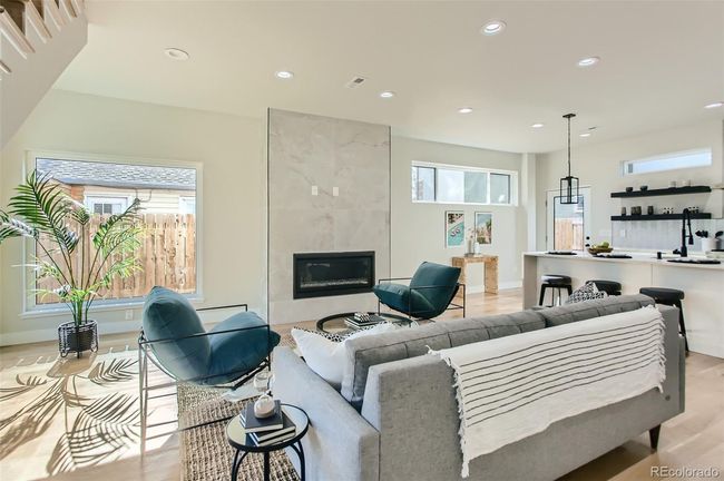 2040 W 45 Th Ave, House other with 3 bedrooms, 4 bathrooms and 2 parking in Denver CO | Image 11