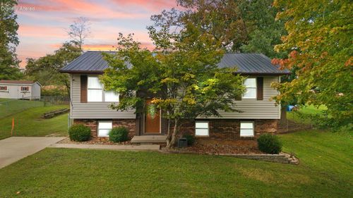 304 Northland Dr, Corbin, KY, 40701-8746 | Card Image