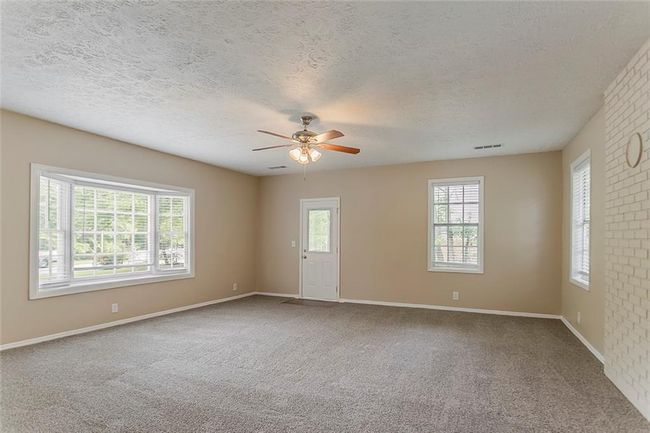 2212 Chestnut Log Loop, House other with 4 bedrooms, 2 bathrooms and 2 parking in Lithia Springs GA | Image 16