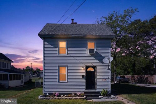 40 W Chesapeake Ave, CRISFIELD, MD, 21817-1443 | Card Image