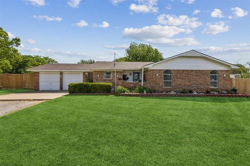 102 N Locust St, Fletcher, OK, 73541-1153 | Card Image