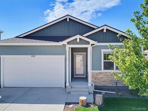 1122 Cottontail Ln, Wiggins, CO, 80654-7922 | Card Image