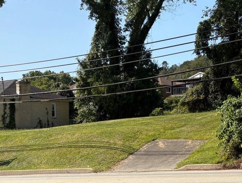 1936 Lincoln Way, White Oak, PA, 15131 | Card Image