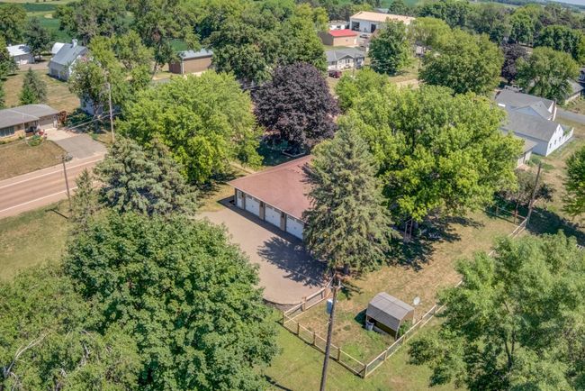 Aerial shot of 750 Park Ave. | Image 20