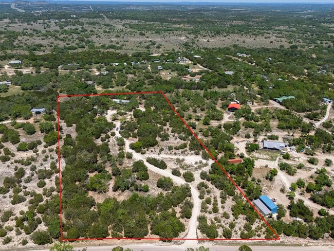 3824 Mccall Creek Rd, Home with 4 bedrooms, 3 bathrooms and 2 parking in Blanco TX | Image 25