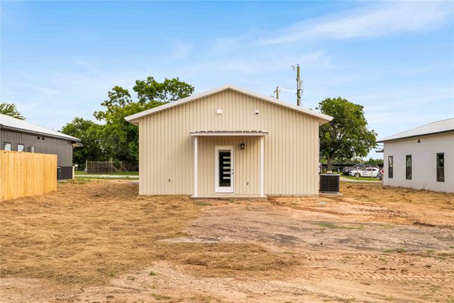 1109 E Navarro Ave, House other with 3 bedrooms, 2 bathrooms and null parking in Mart TX | Image 30