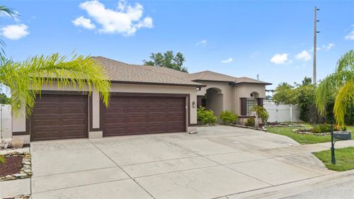 8000 Baytree Dr, NEW PORT RICHEY, FL, 34653-6581 | Card Image