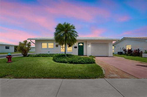 9771 37th St N, PINELLAS PARK, FL, 33782-4038 | Card Image