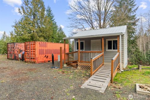 21 W Prairie Loop Rd, Elma, WA, 98541-9694 | Card Image