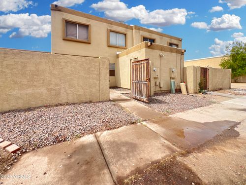 4416 E Riverside St, Phoenix, AZ, 85040-2007 | Card Image
