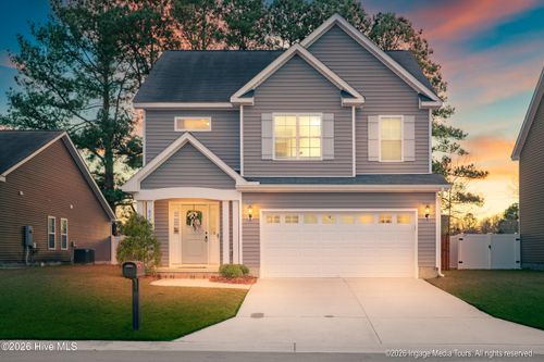 825 Jade Ln, Winterville, NC, 28590-8045 | Card Image