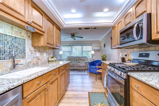 UNIT-109 - 8198 Terrace Garden Dr N, Condo with 2 bedrooms, 2 bathrooms and null parking in ST PETERSBURG FL | Image 9