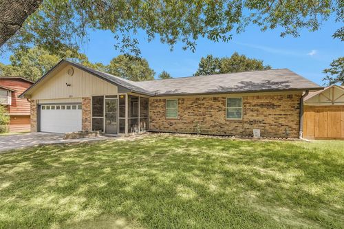 202 Twin Harbors Dr, Onalaska, TX, 77360-6961 | Card Image