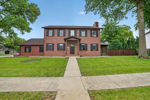 511 Olympic Dr, Waterloo, IA, 50701-4983 | Card Image